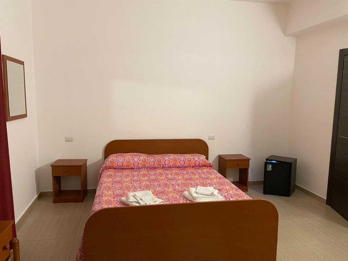 B&B Cuciti Milazzo Buitenkant foto